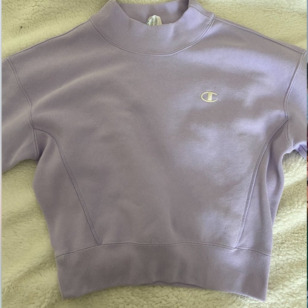 Champion Urban Outfitters Lavender Crewneck